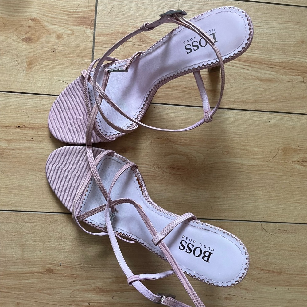 Hugo Boss Pink summer sandals, Sz. 6 (37 EU) only worn a few times!